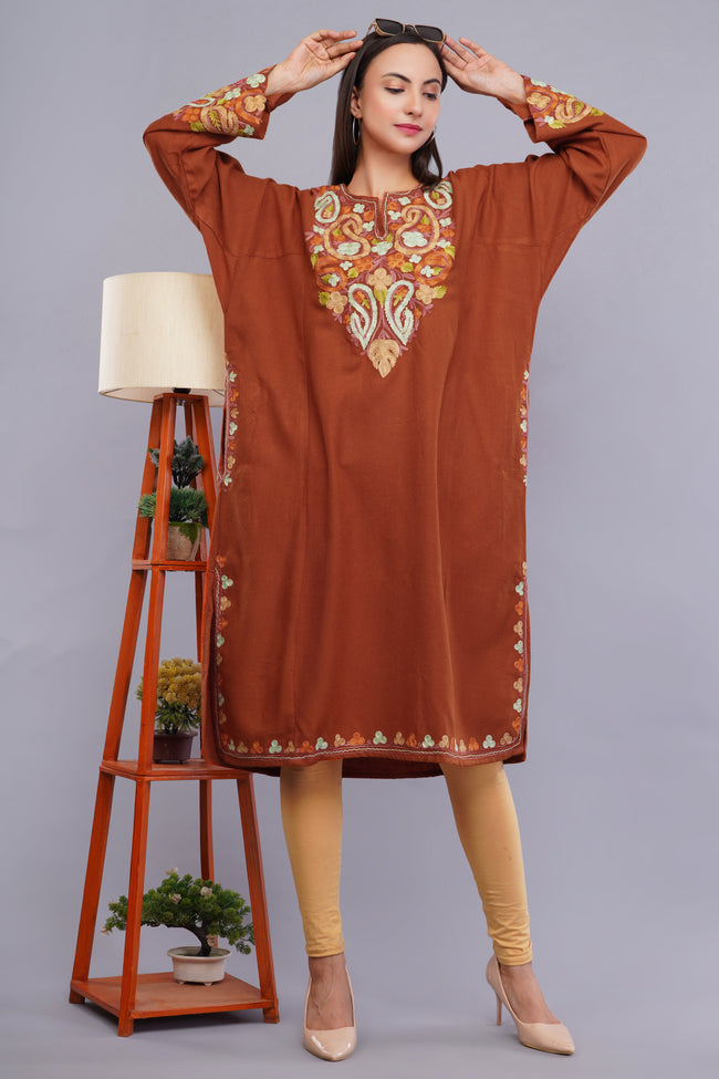 Elegant Rust Kashmiri Pheran with Exquisite Aari Embroidery and Paisley Details