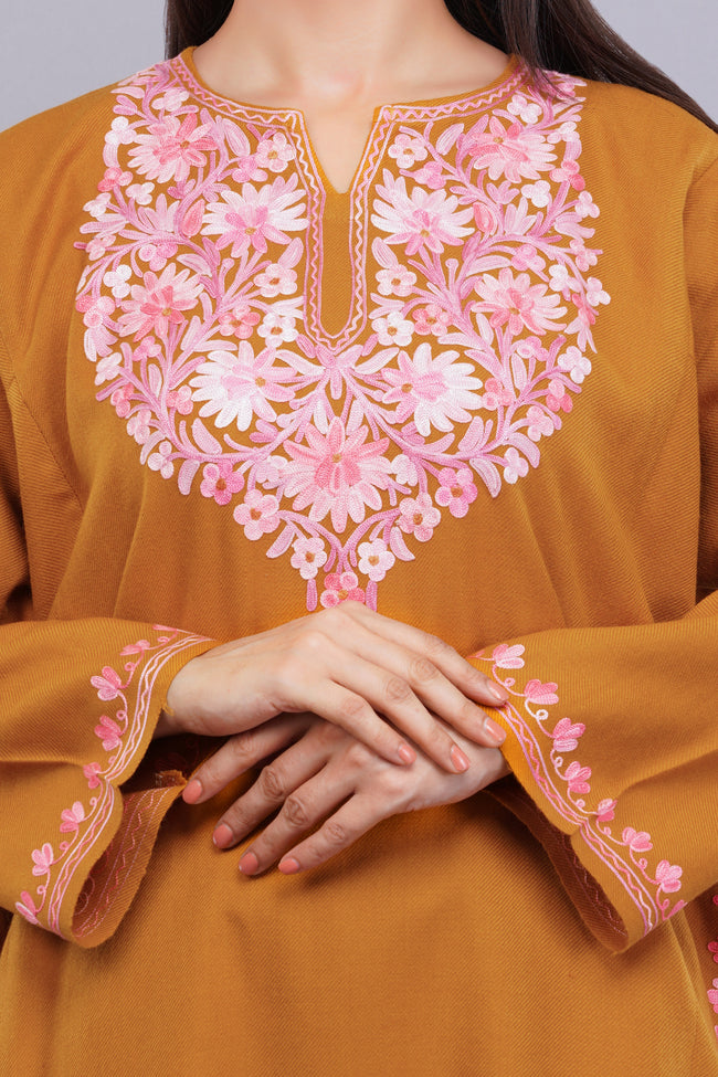 Saffron Blaze Kashmiri Pheran with Light Pink Aari Embroidery